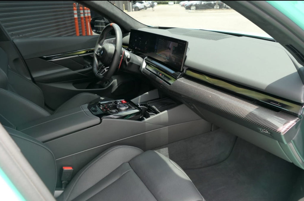 2025 BMW M5 Base