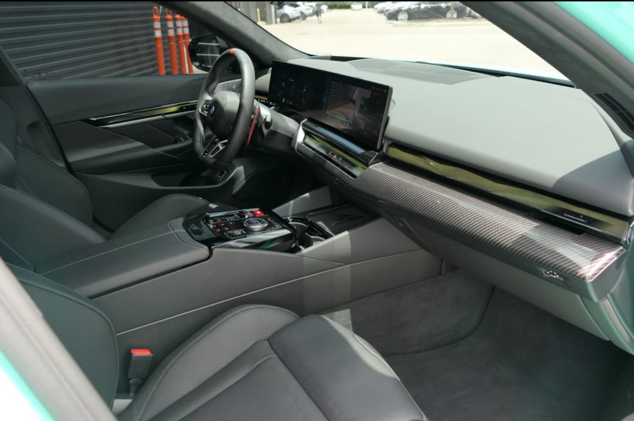 2025 BMW M5 Base