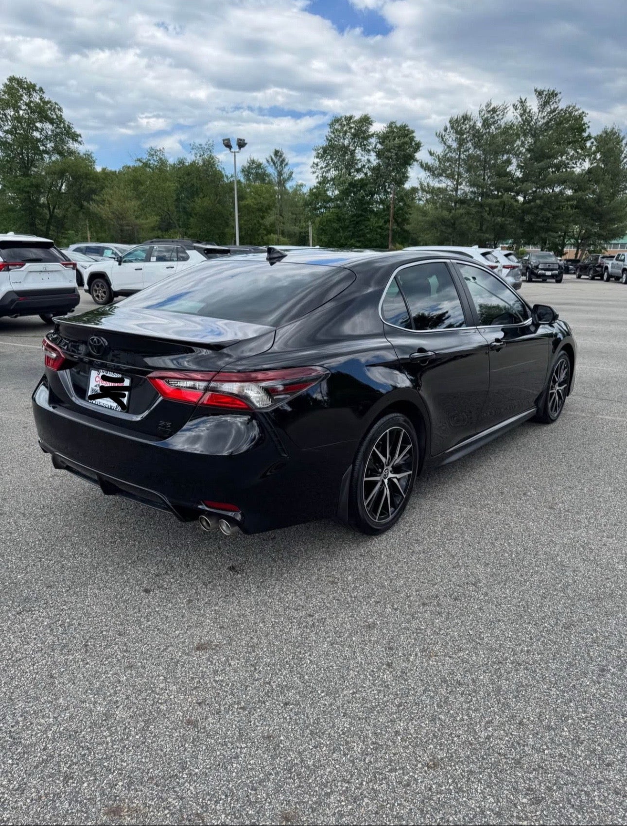 2022 Toyota Camry SE