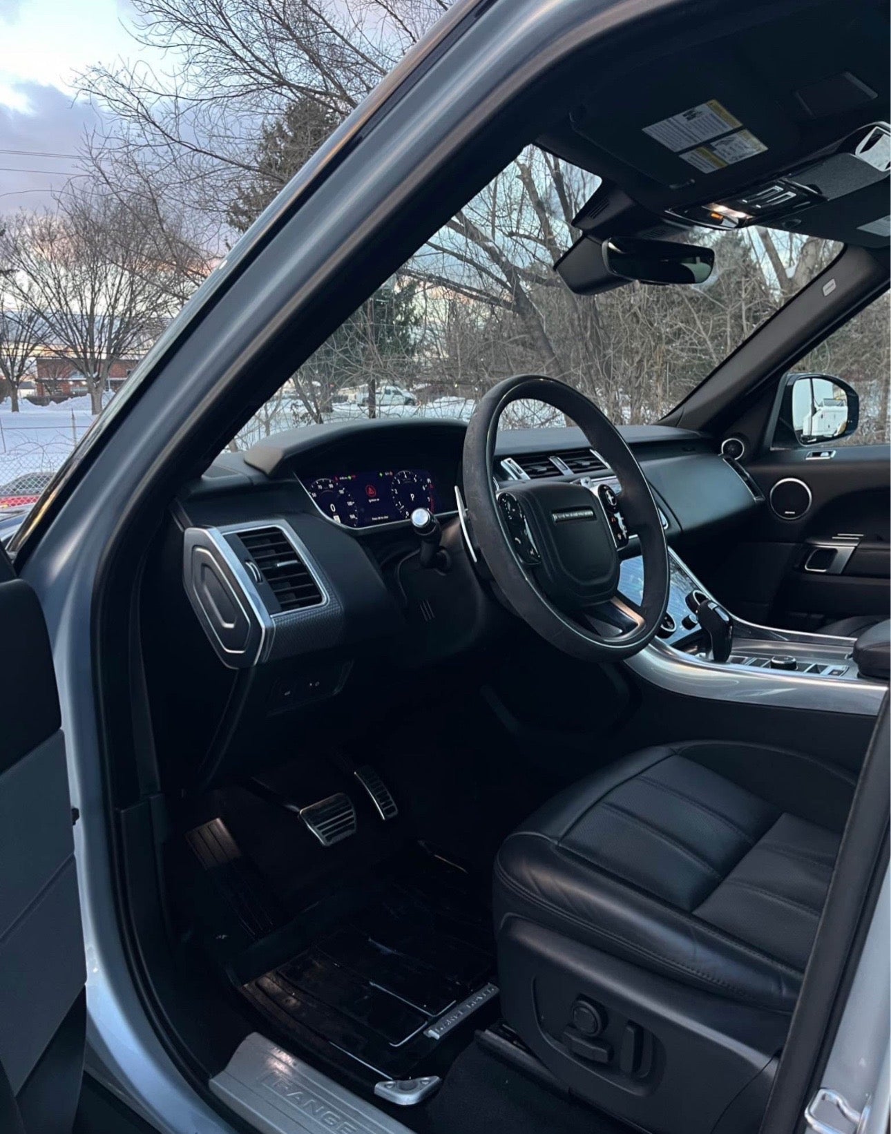 2021 Land Rover Range Rover Sport HSE Silver Edition