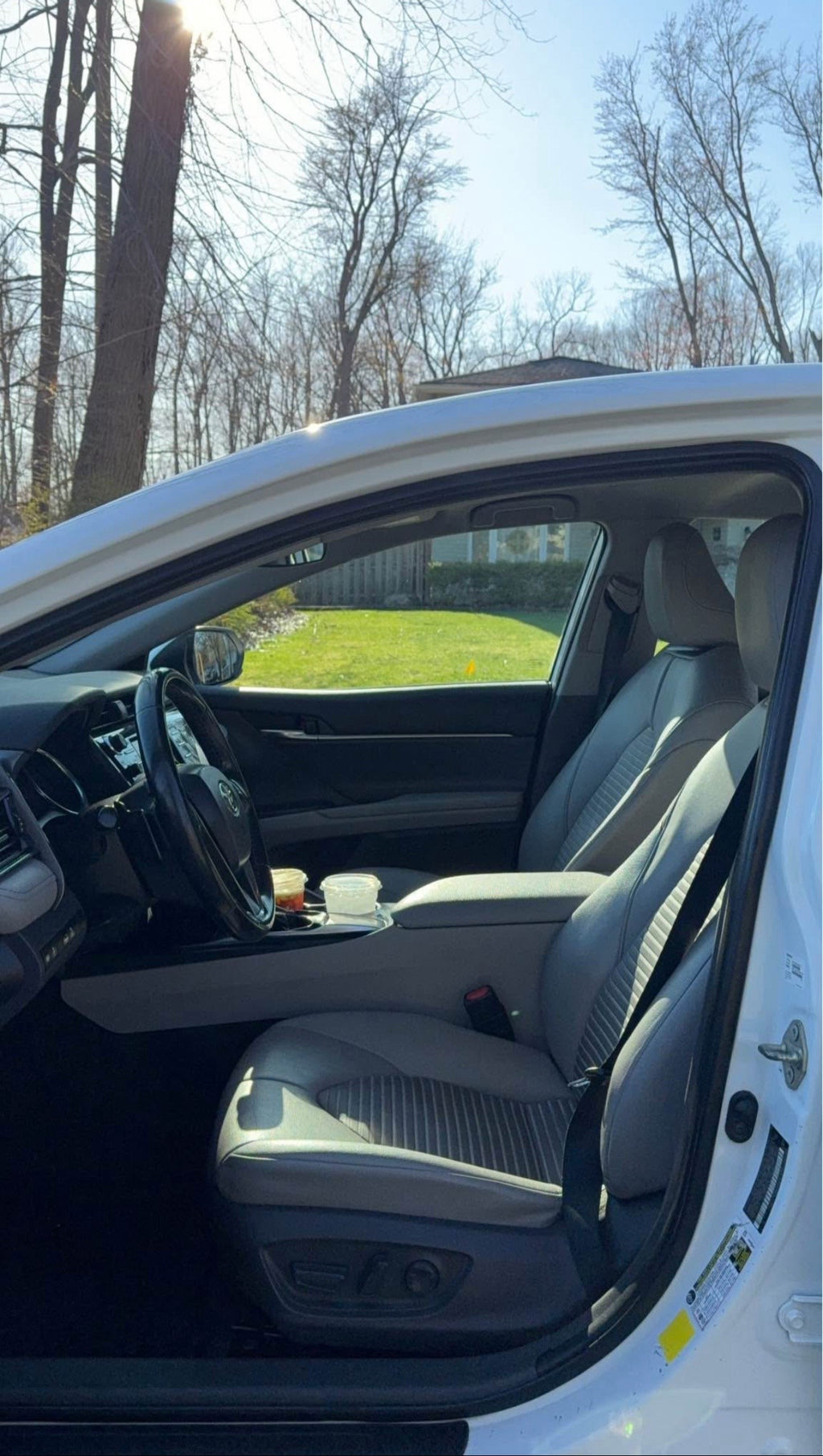 2020 Toyota Camry SE