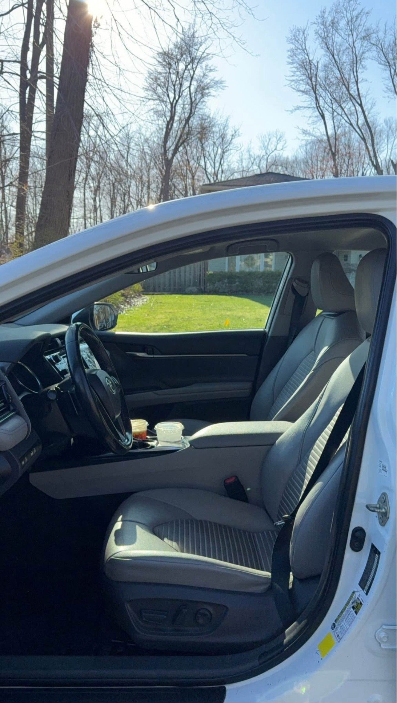2020 Toyota Camry SE