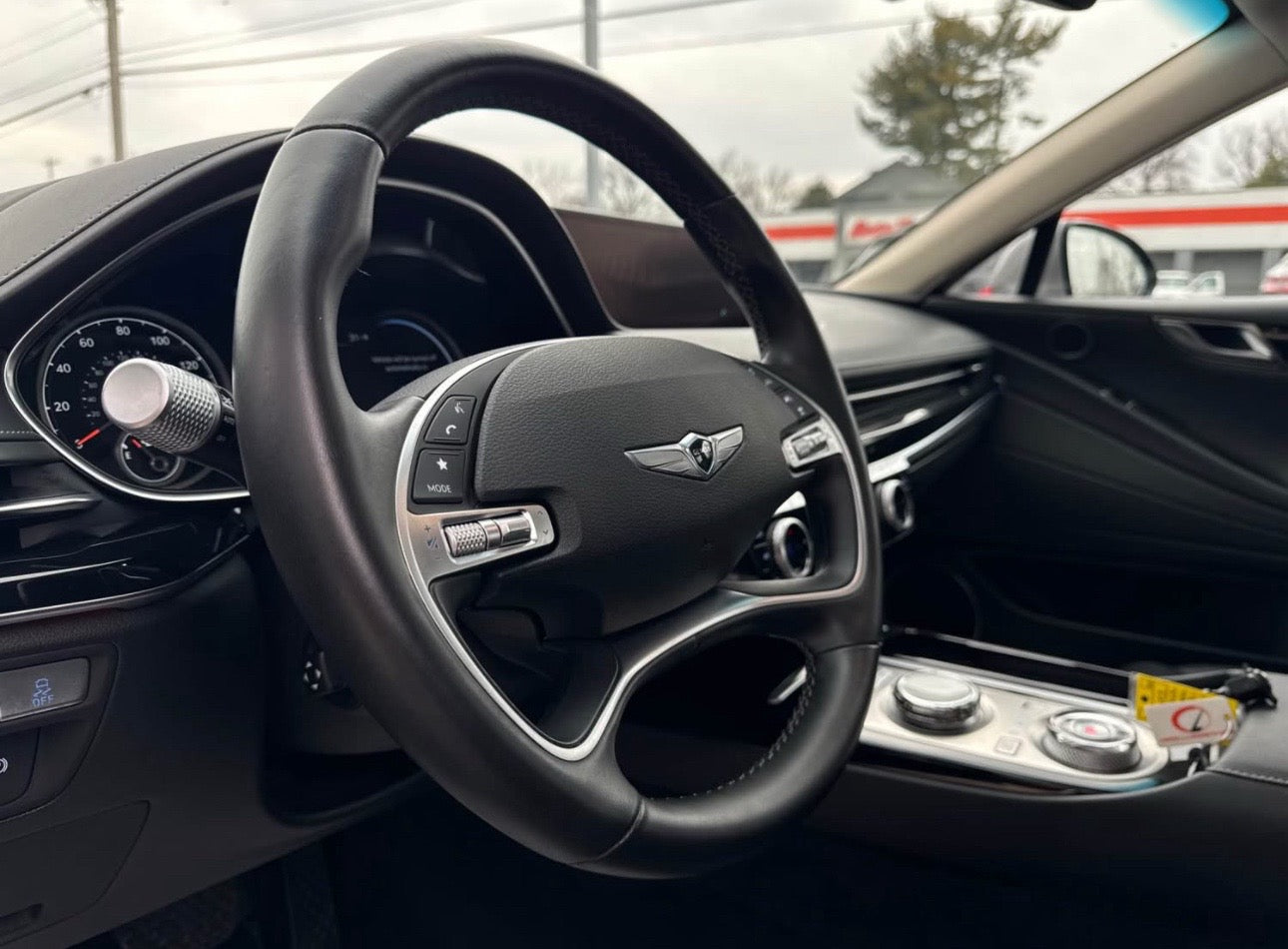 2023 Genesis G80