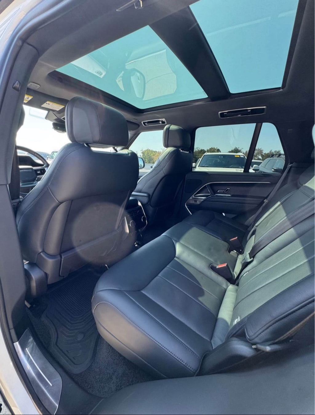 2023 Land Rover Range Rover SE