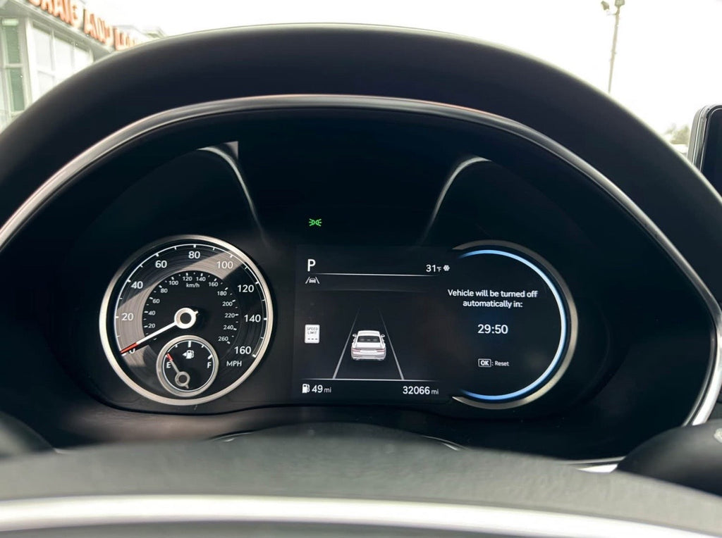 2023 Genesis G80