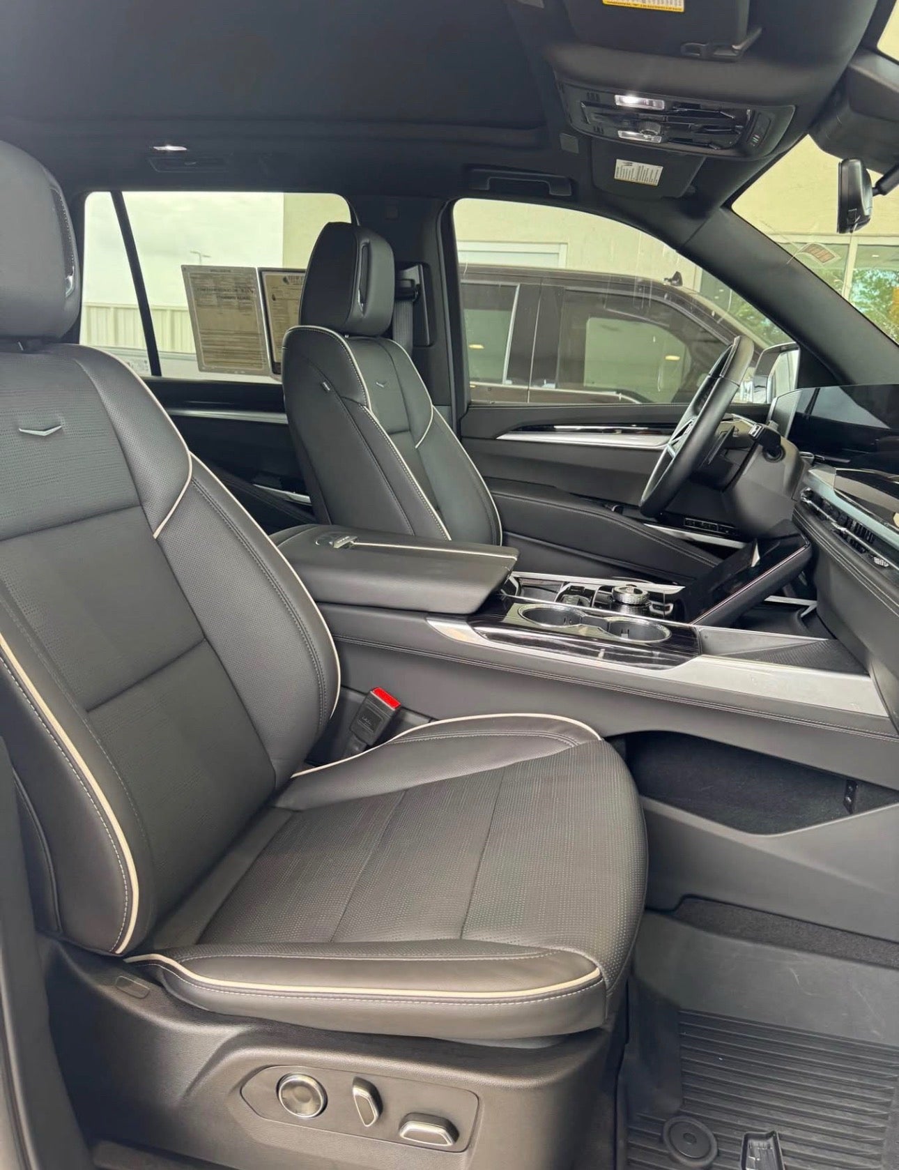 2025 Cadillac Escalade Sport