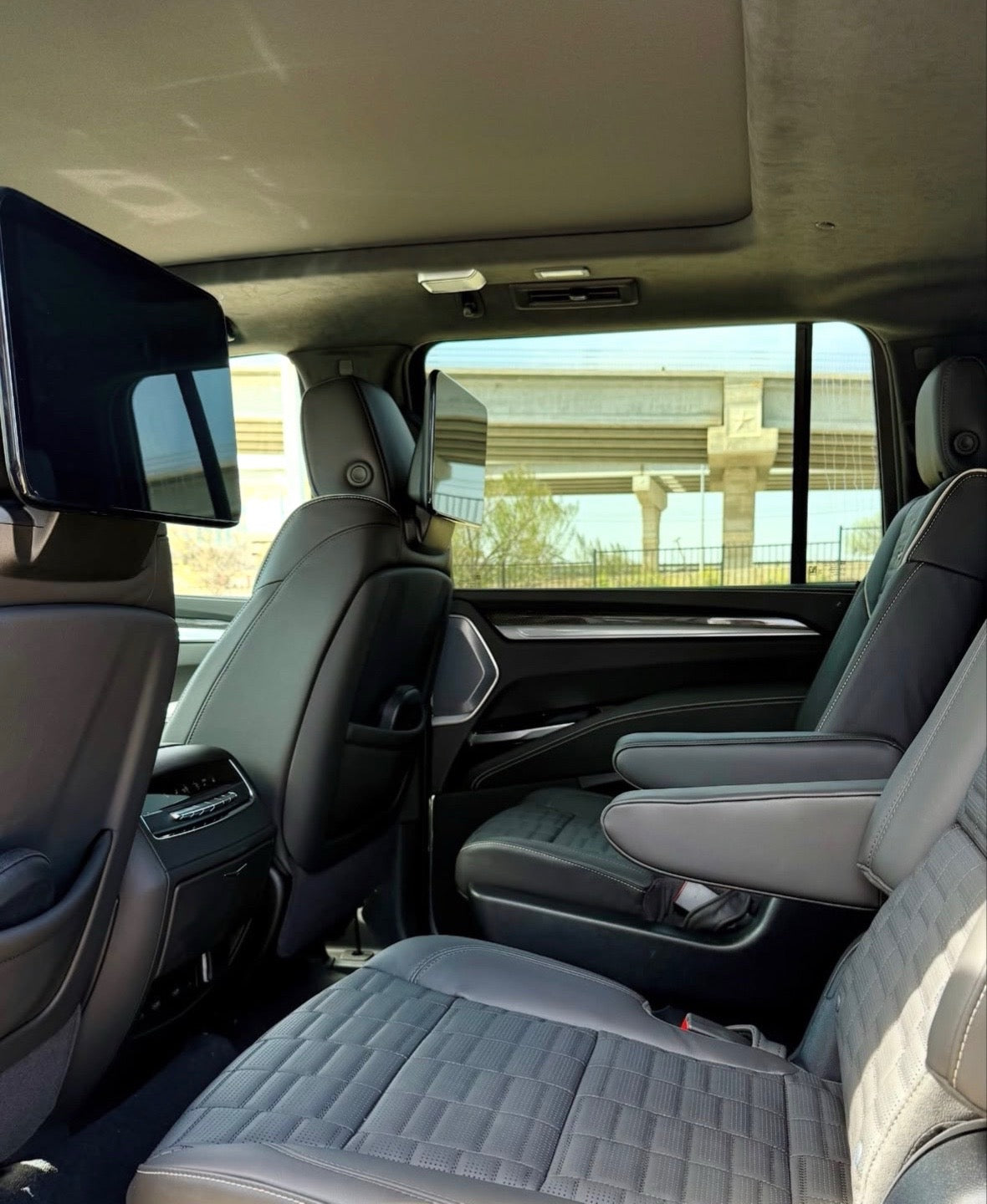 2025 Cadillac Escalade Sport