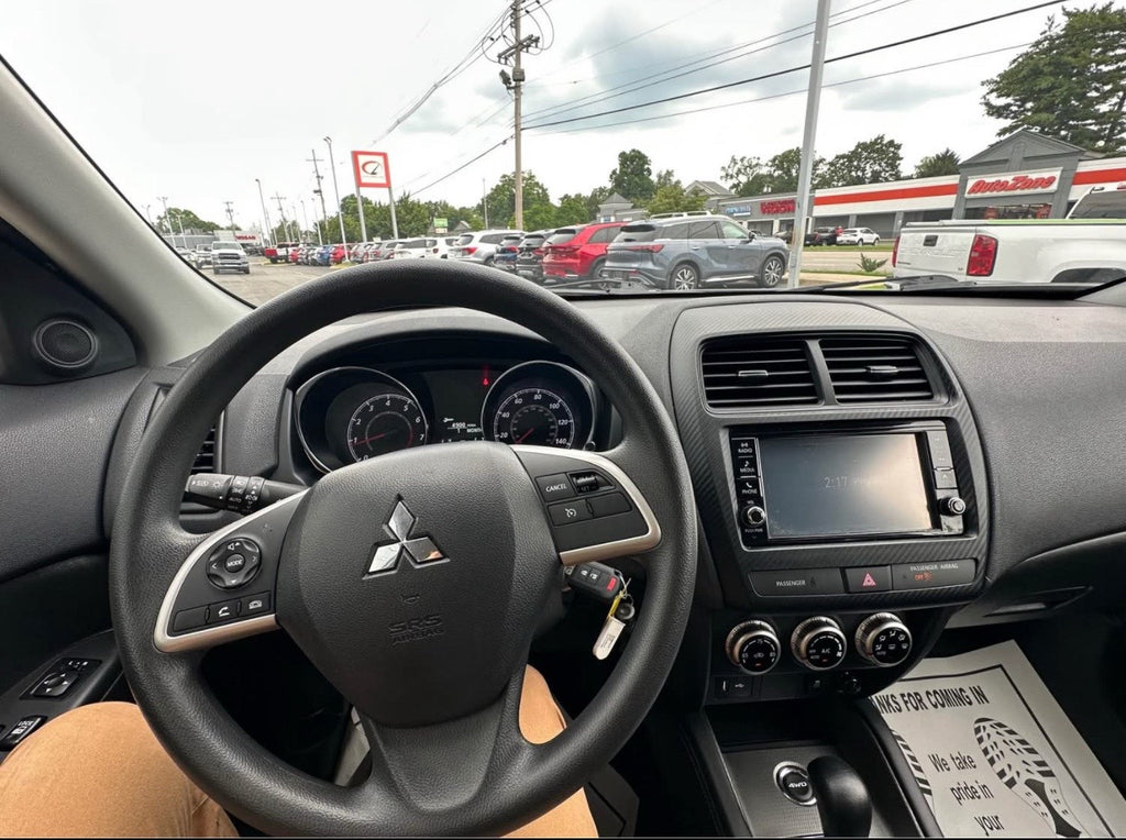 2023 Mitsubishi Outlander Sport ES