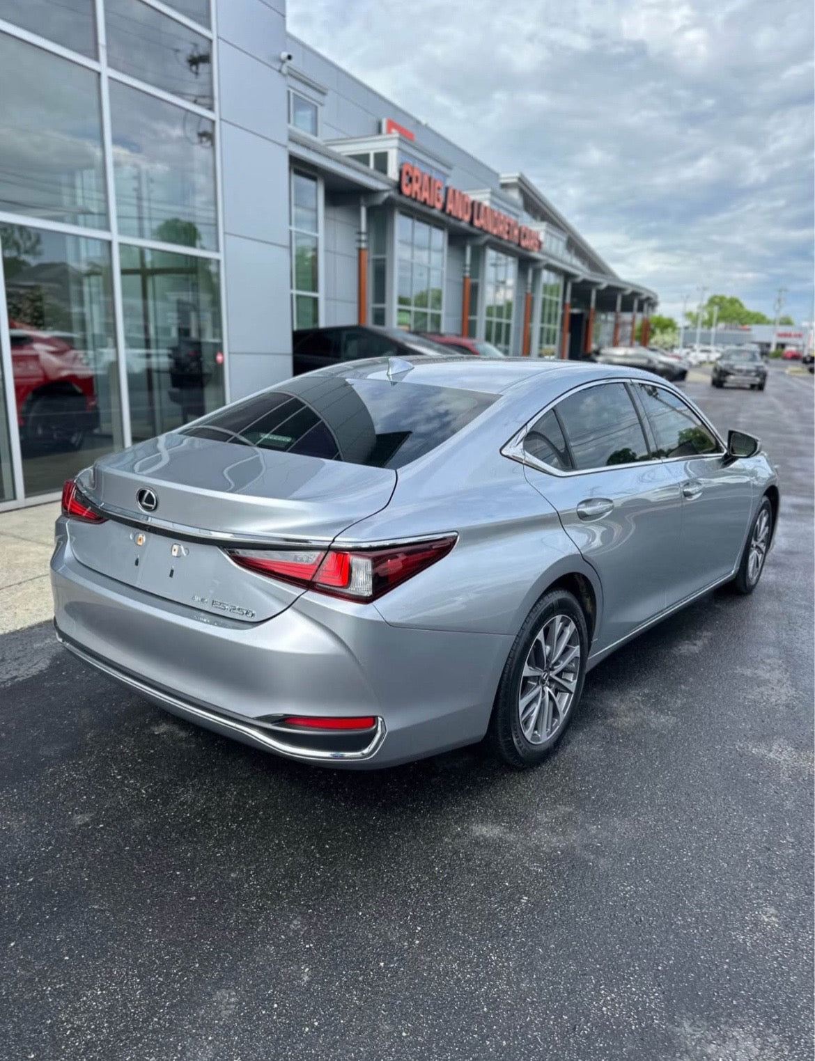 2025 Lexus ES 350 Base