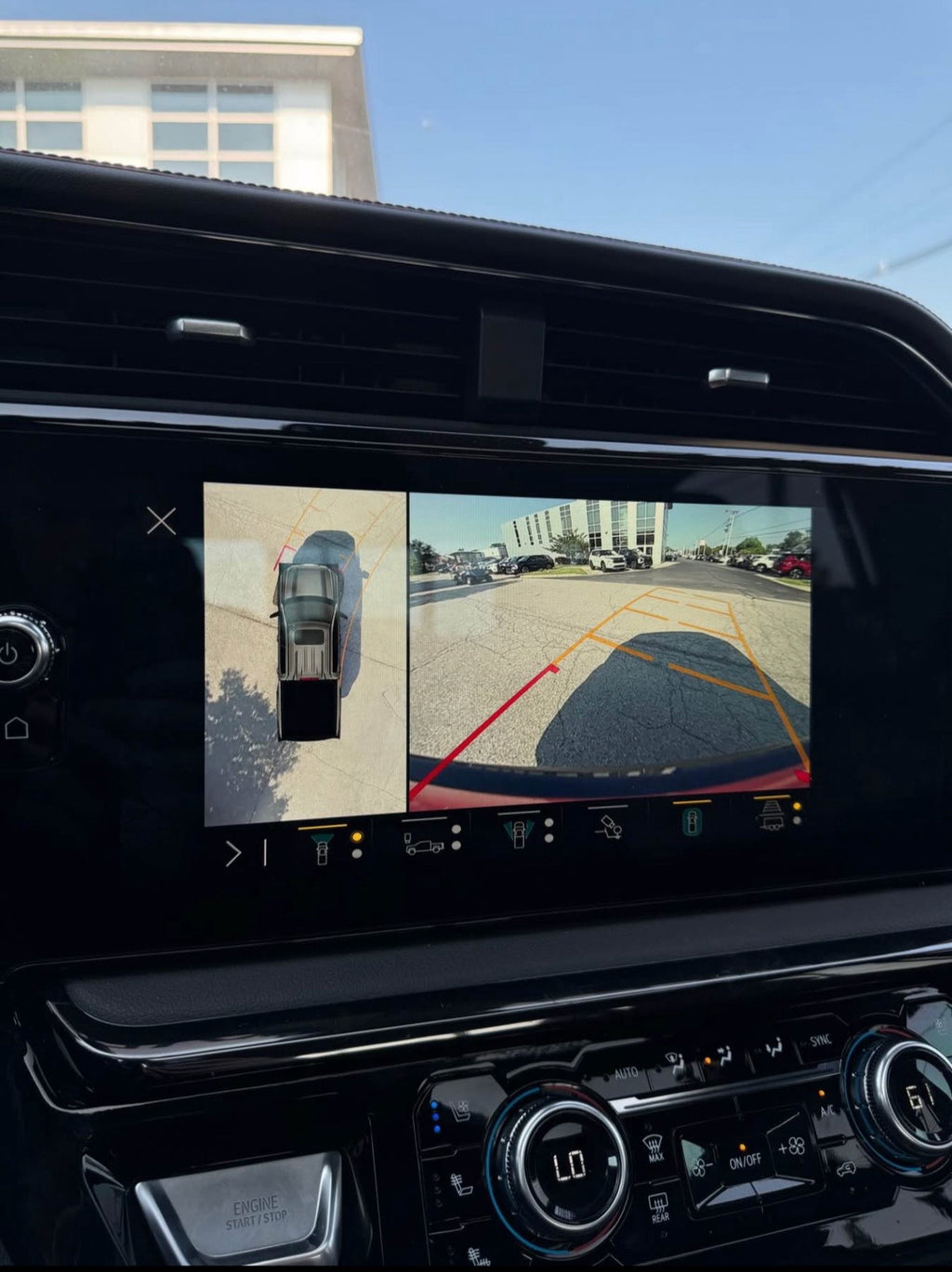 2023 GMC Sierra AT4