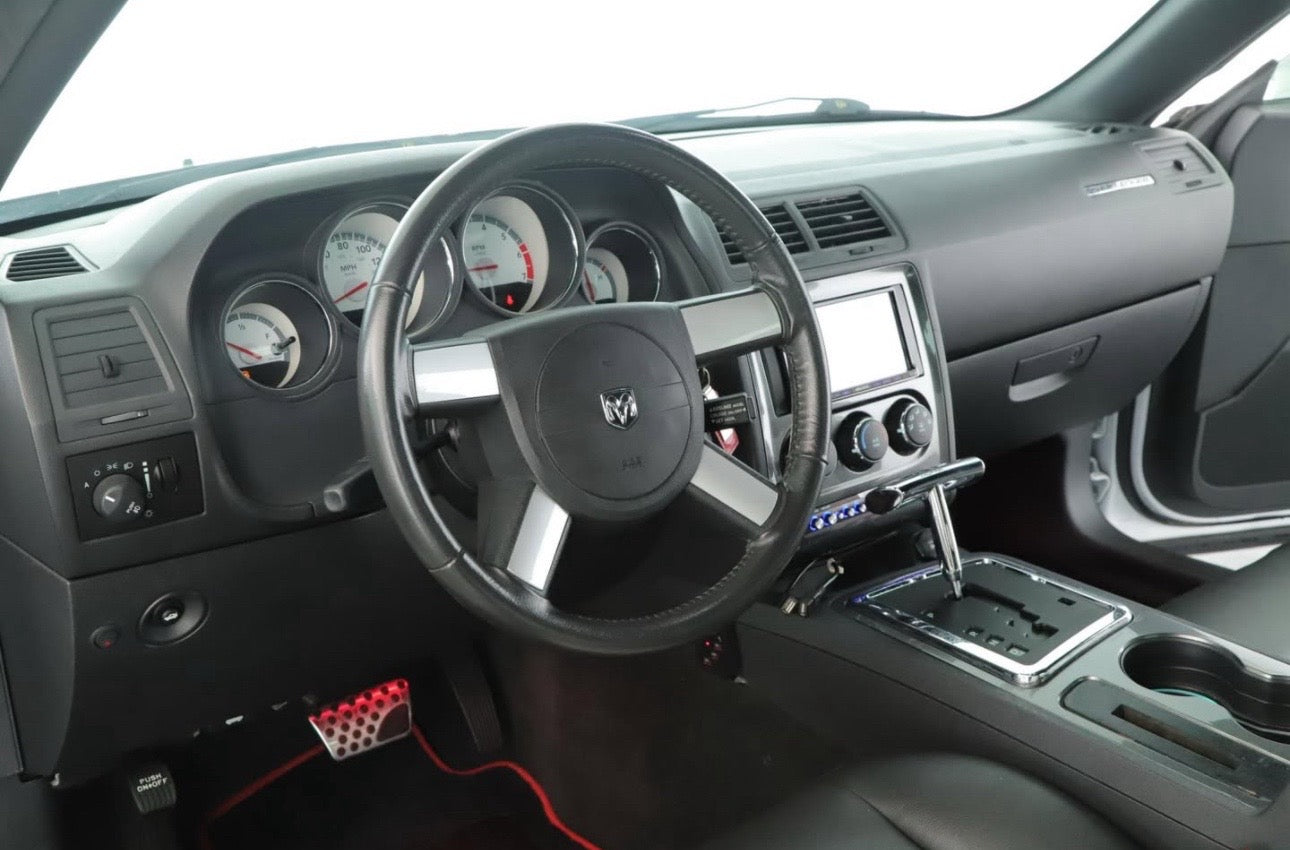 2010 Dodge Challenger SE