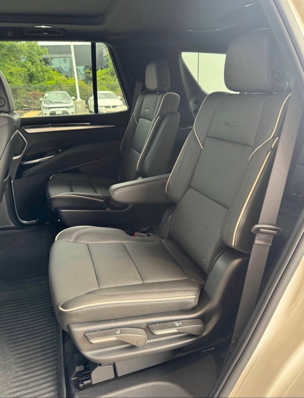 2025 Cadillac Escalade Sport
