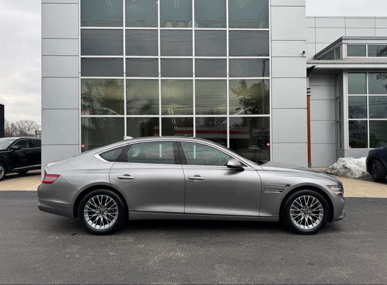 2023 Genesis G80