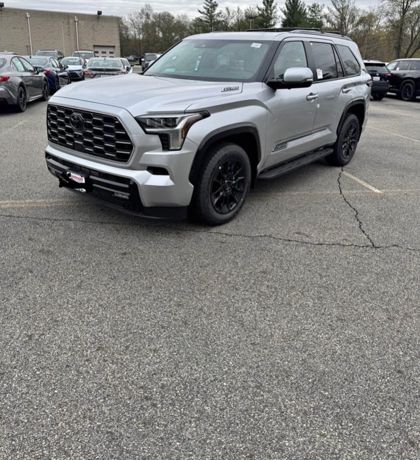 2025 Toyota Sequoia Platinum