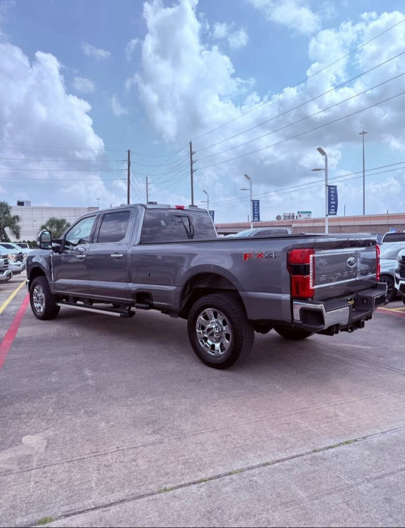 2025 Ford F-350 Lariat