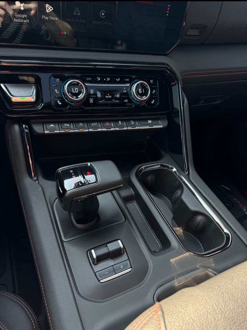 2023 GMC Sierra AT4