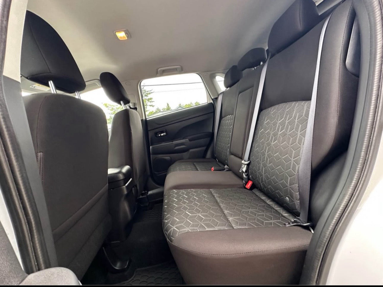 2023 Mitsubishi Outlander Sport ES
