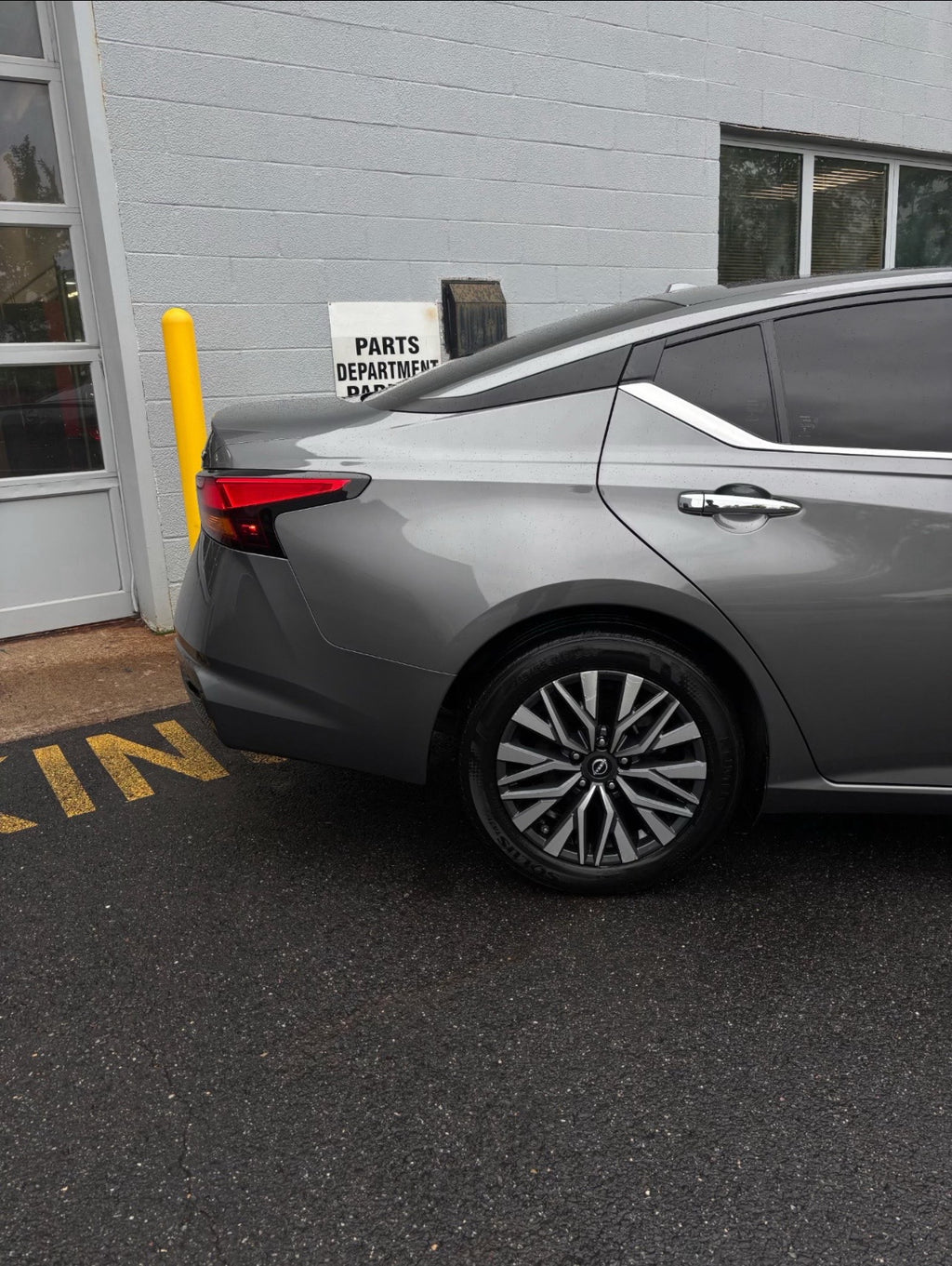 2024 Nissan Altima SV