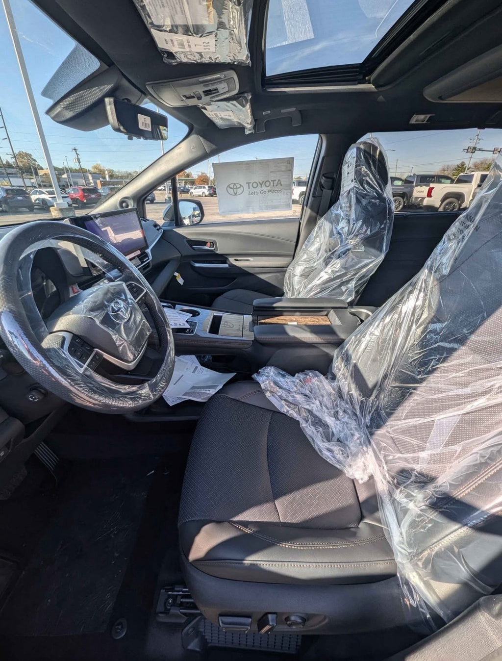 2025 Toyota Sienna Platinum