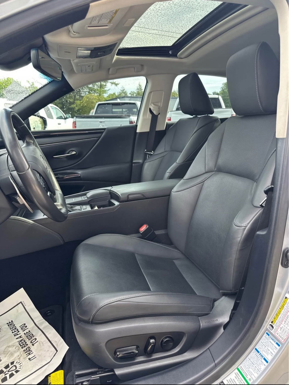 2025 Lexus ES 350 Base