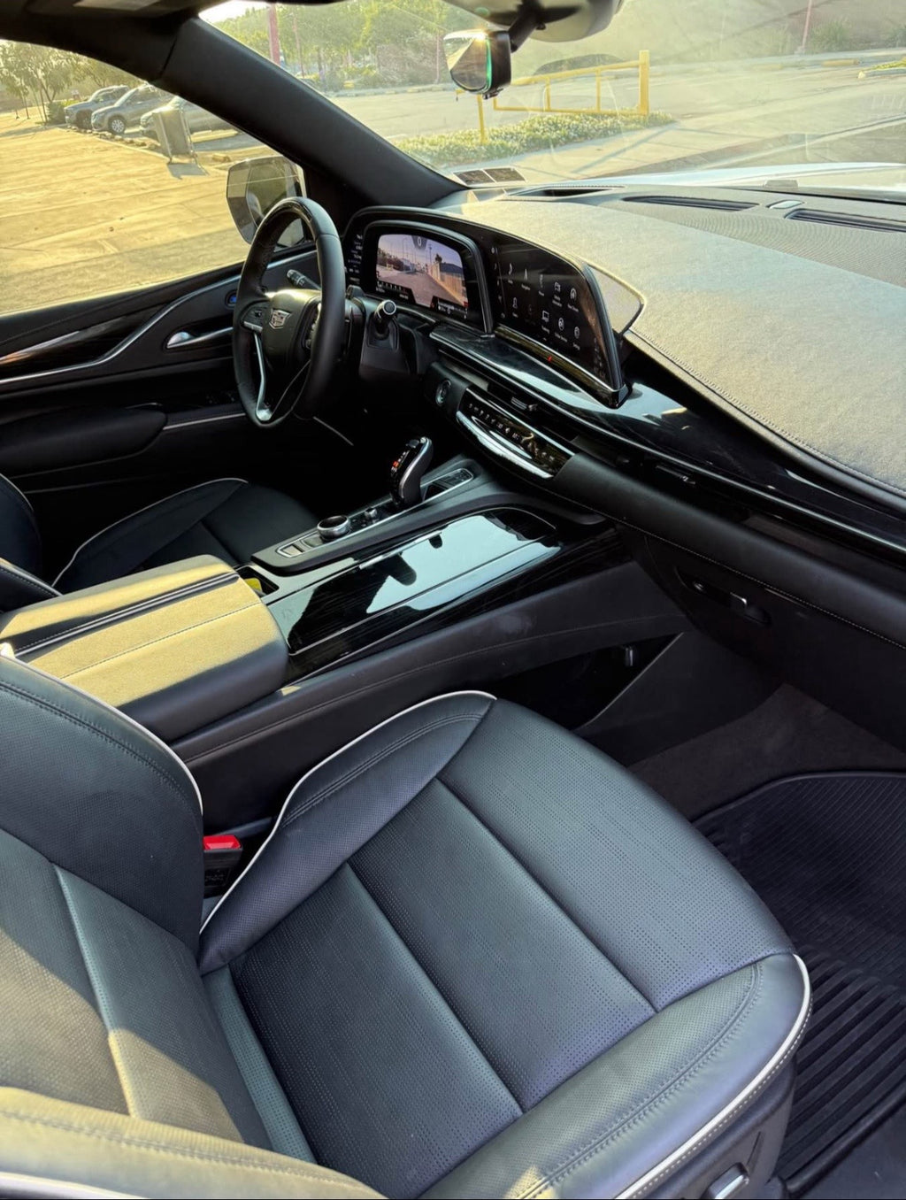 2024 Cadillac Escalade ESV Sport Platinum