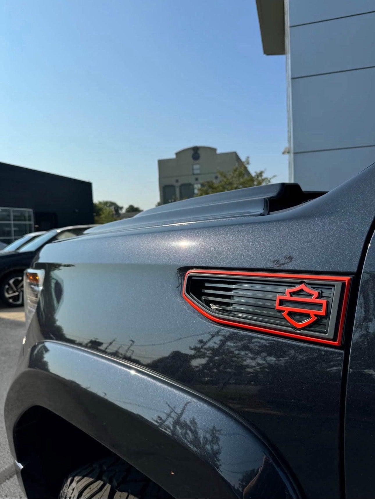 2023 GMC Sierra AT4