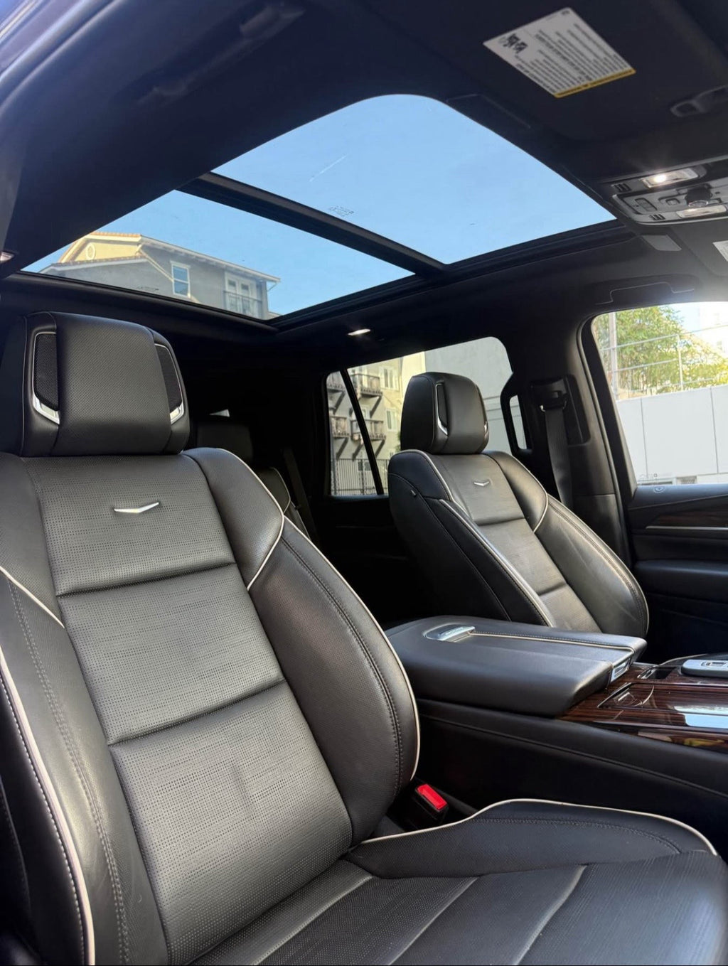2022 Cadillac Escalade Premium Luxury