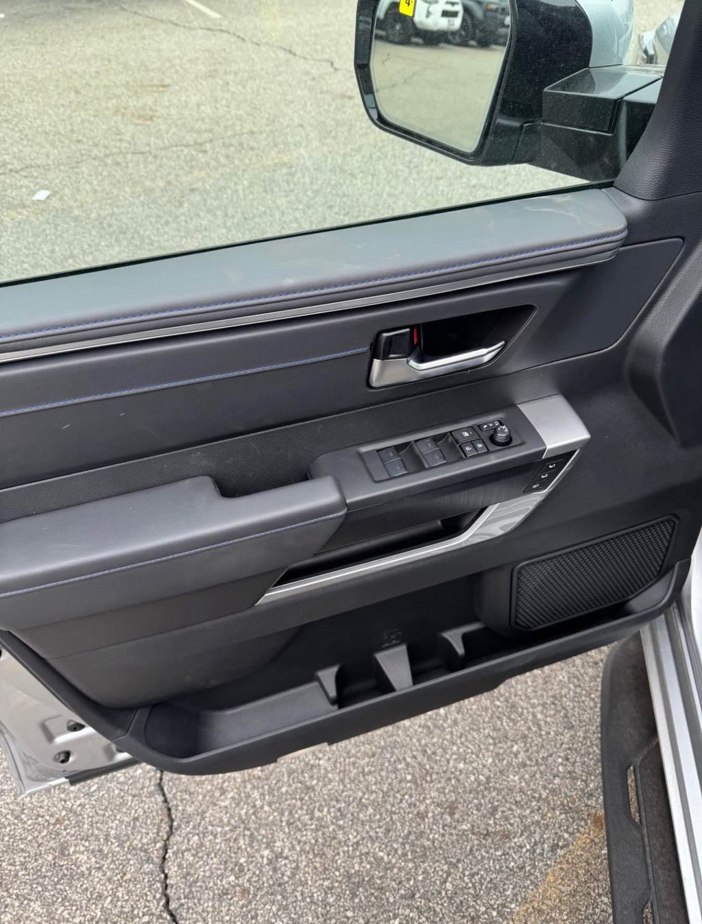 2025 Toyota Sequoia Platinum