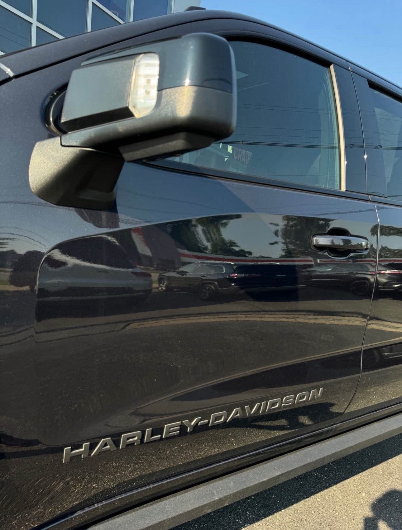 2023 GMC Sierra AT4