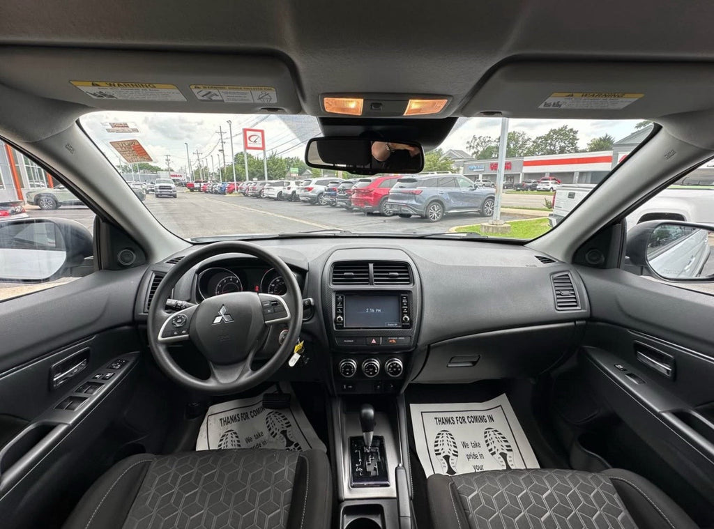 2023 Mitsubishi Outlander Sport ES