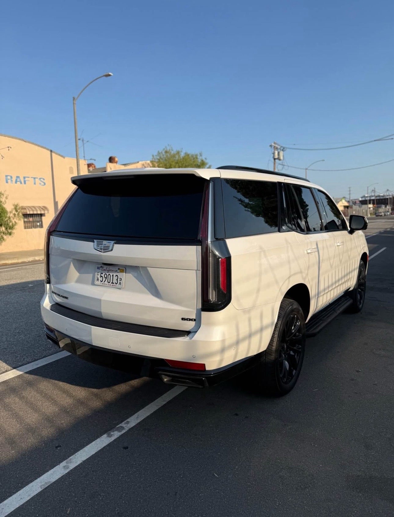 2024 Cadillac Escalade ESV Sport Platinum