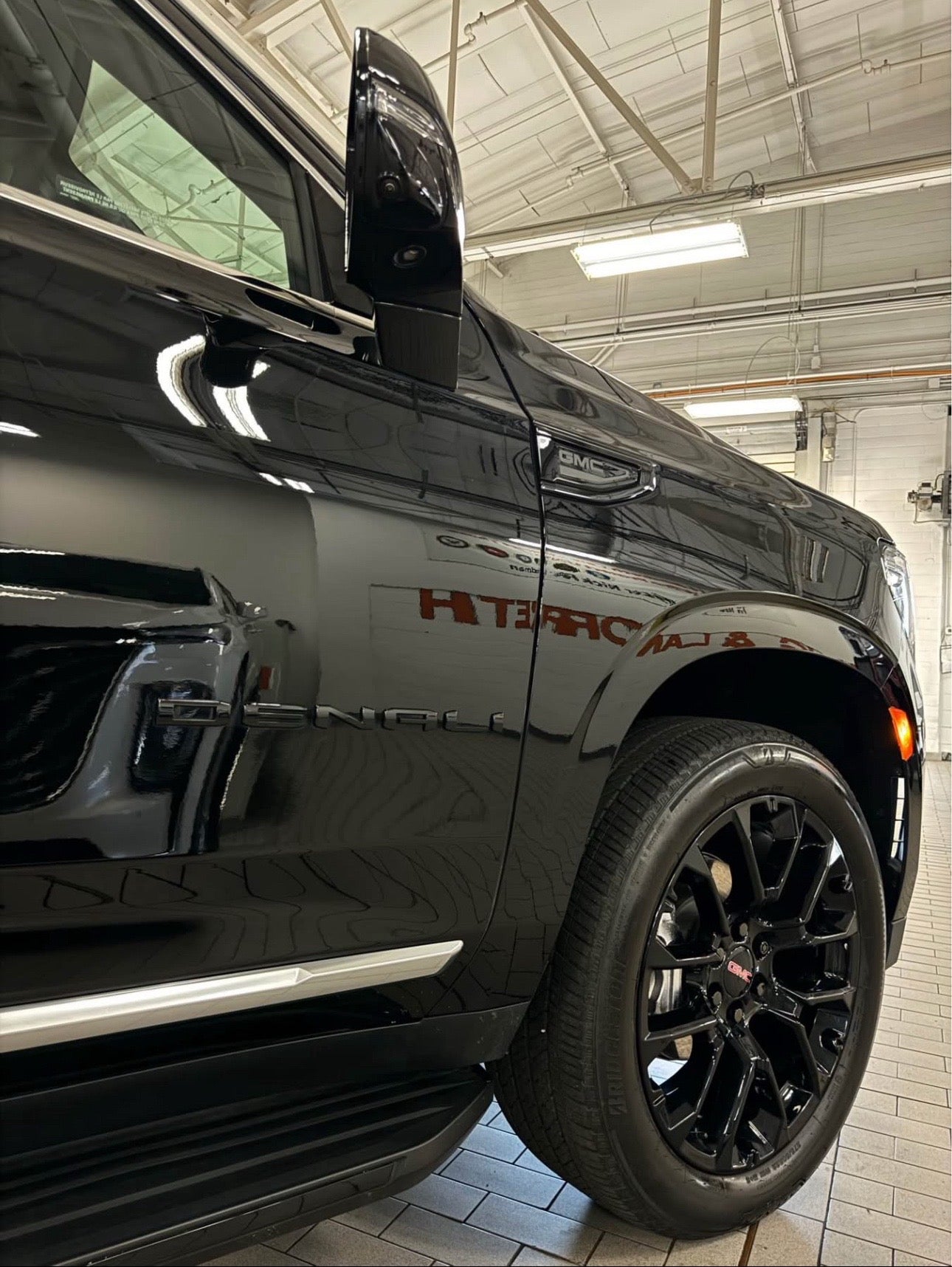 2024 GMC Yukon Denali