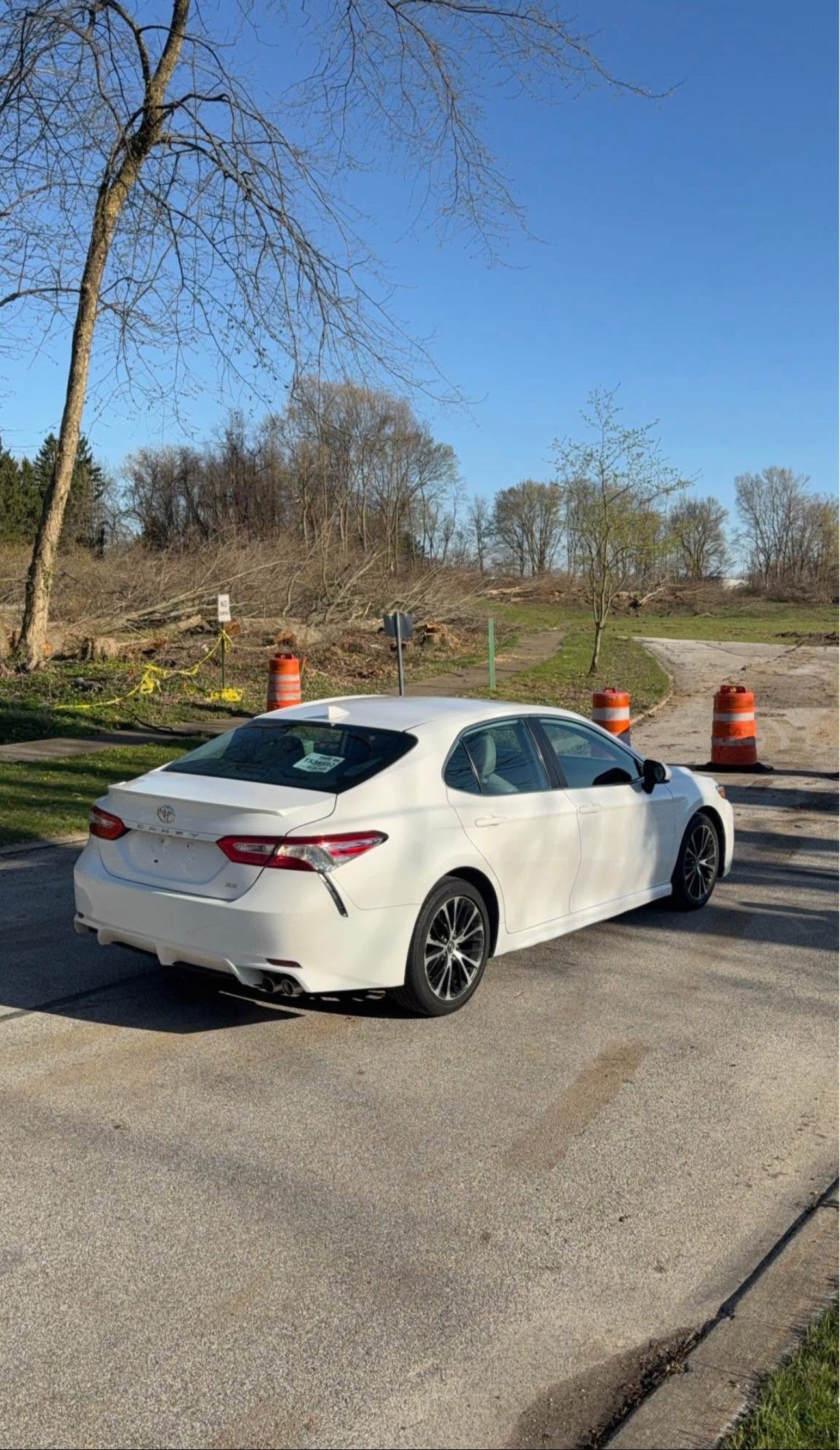 2020 Toyota Camry SE