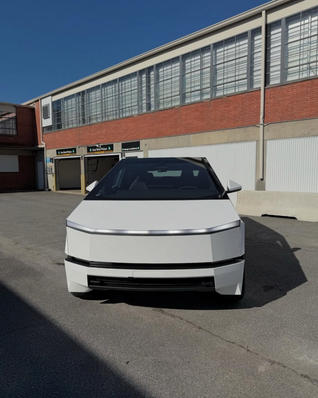 2025 Tesla Cybertruck