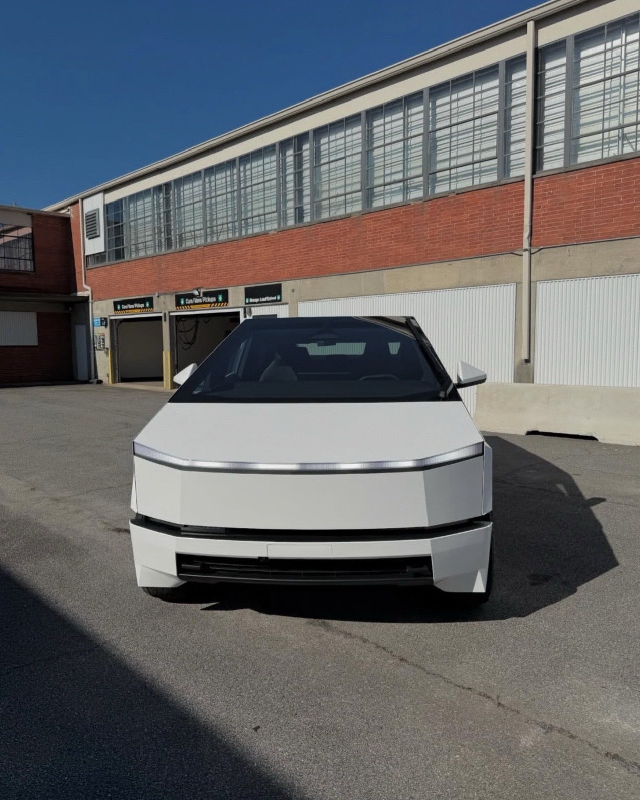 2025 Tesla Cybertruck