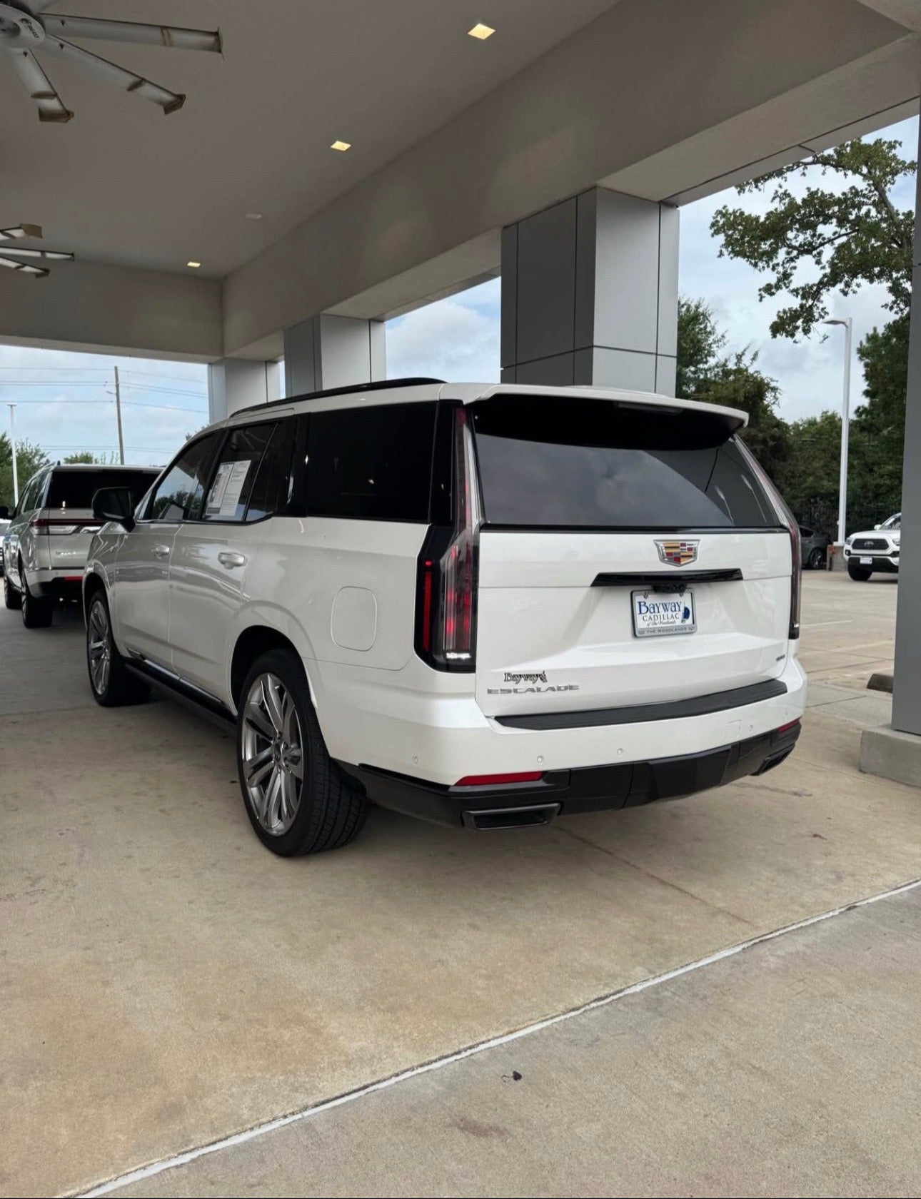 2025 Cadillac Escalade Sport