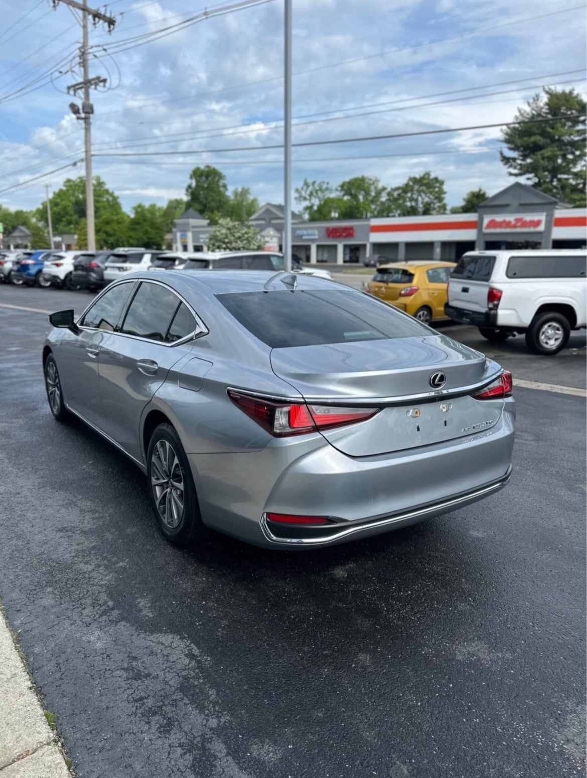 2025 Lexus ES 350 Base