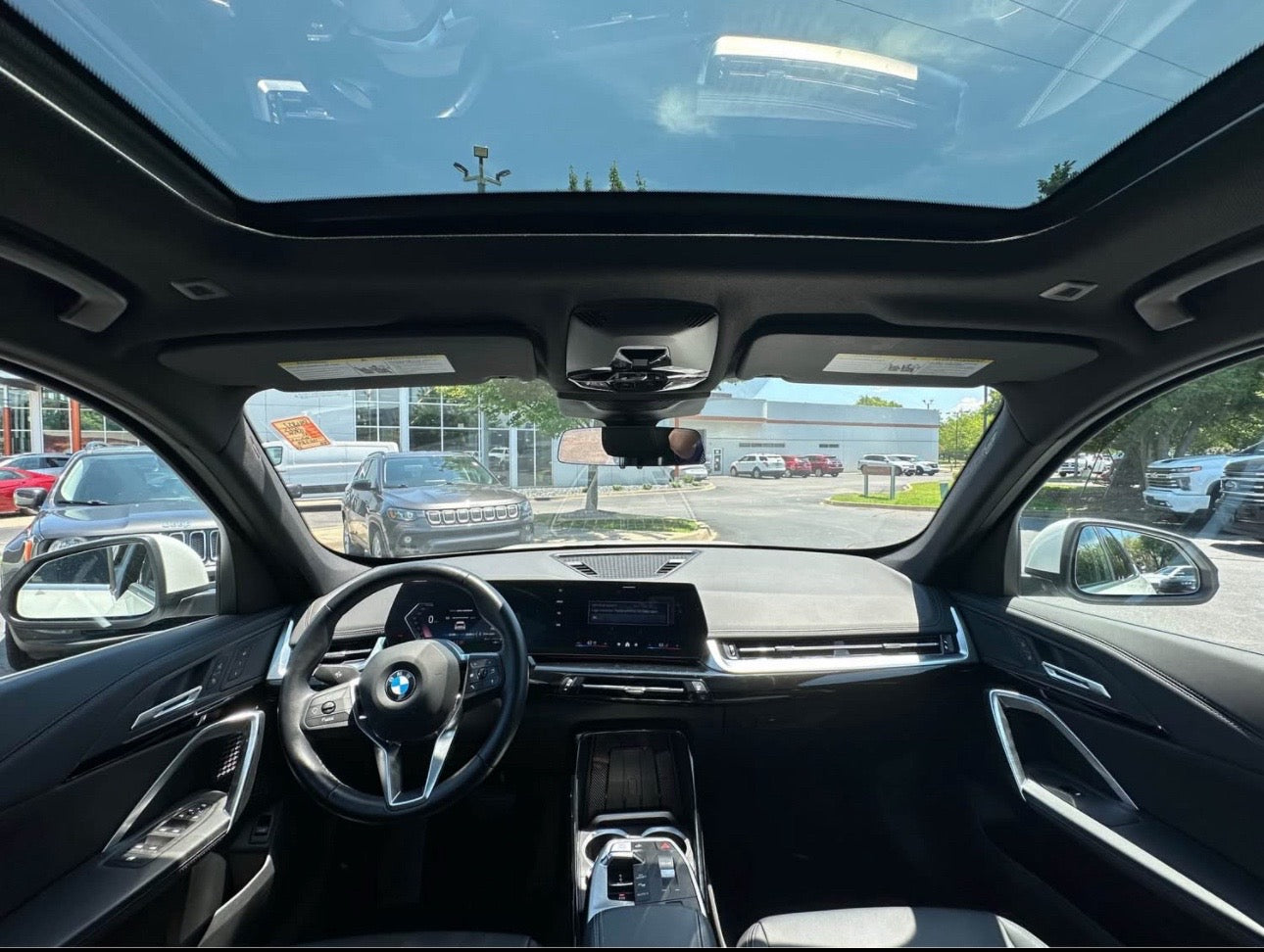 2025 BMW X1 xDrive28i