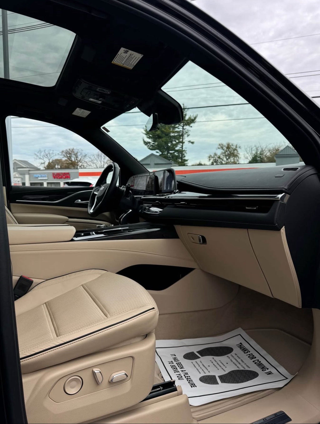 2023 Cadillac Escalade Premium Luxury
