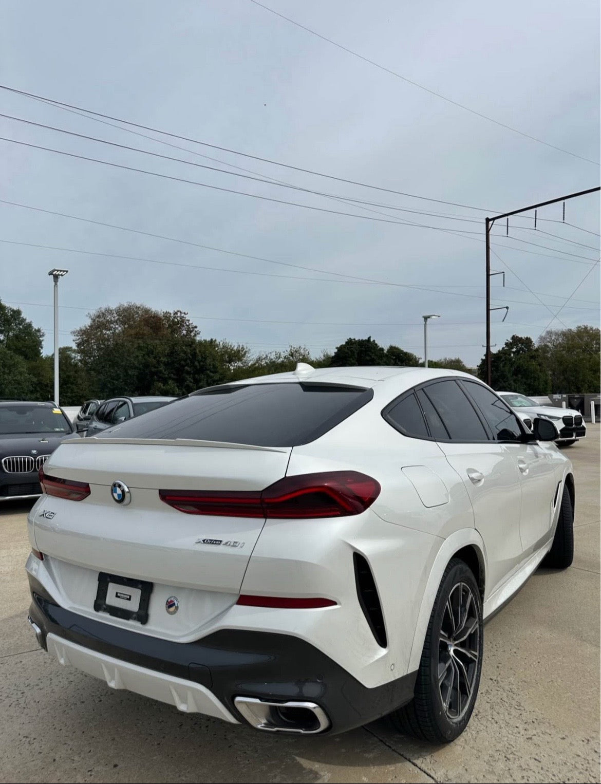 2023 BMW X6 xDrive40i