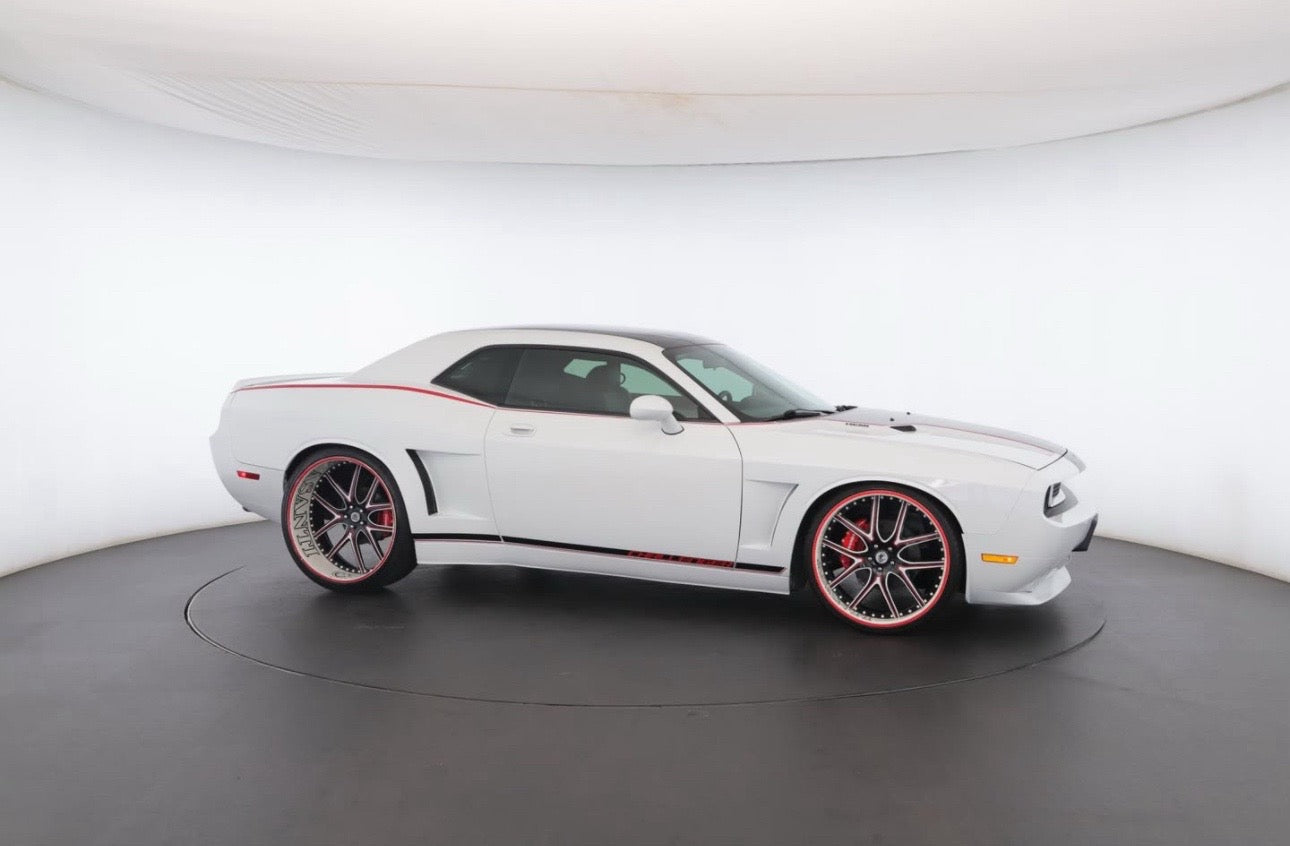 2010 Dodge Challenger SE