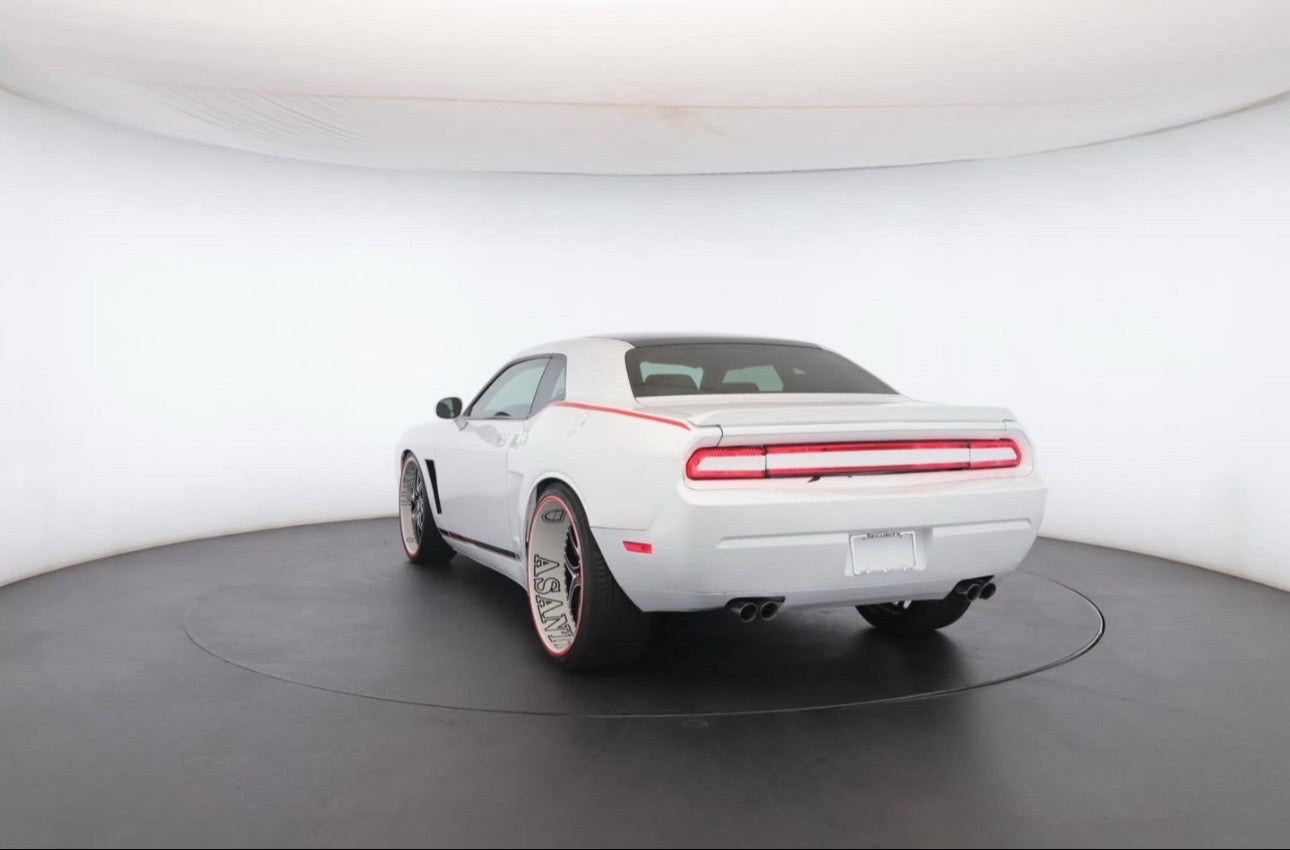 2010 Dodge Challenger SE