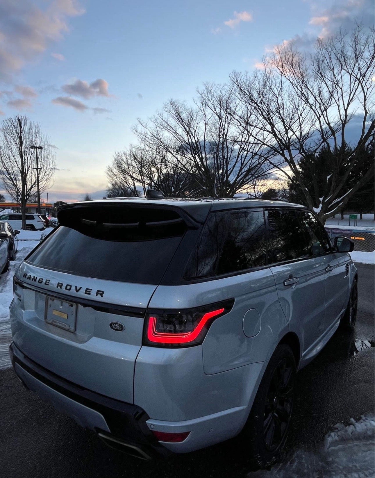 2021 Land Rover Range Rover Sport HSE Silver Edition